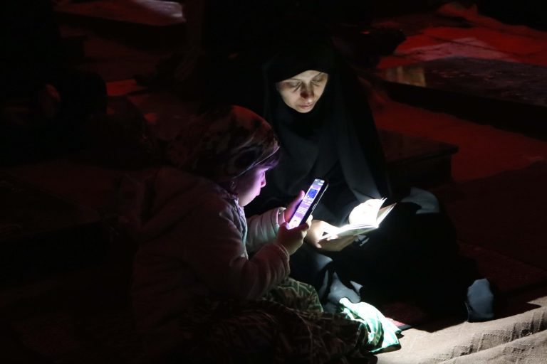 مهدیه بیات رتبه دوم 11 تا 16 سال رشته عکاسی